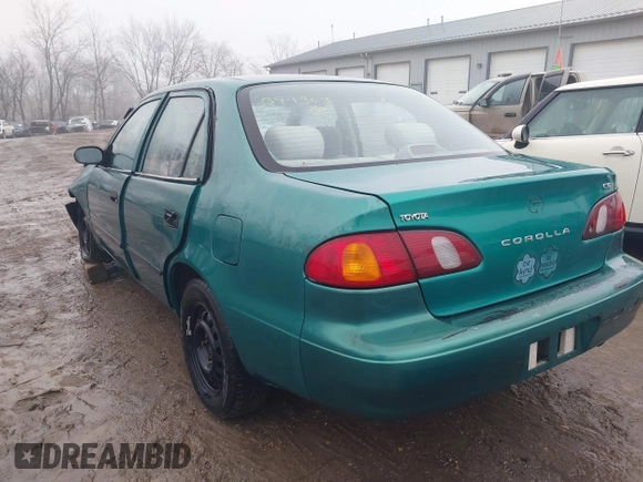 1998 Toyota Corolla VE with VIN 1NXBR12E6WZ094363, listed as a IAAI auction lot 41465384 with 265,919 mi miles and . Bid and sale history available at DreamBid. Image 3.
