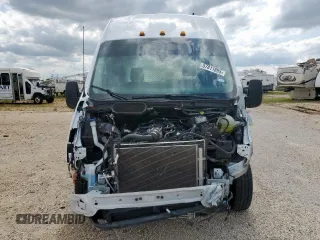 2023 Ford Transit Cargo с VIN 1FTRU8XG2PKB03545, выставлен на аукционе Copart как лот 57811895 с пробегом 29 474 миль миль и Списание • Salvage title. История ставок и продаж доступна на DreamBid. Изображение 5.