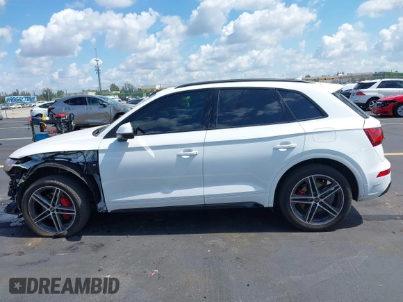 2024 Audi Q5 S line Premium Plus with VIN WA1E2AFY4R2036143, listed as a IAAI auction lot 42309252 with 14,797 mi miles and . Bid and sale history available at DreamBid. Image 15.
