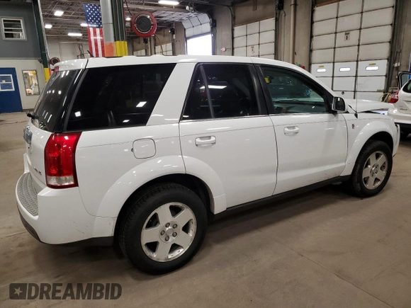2006 Saturn VUE z VIN 5GZCZ634X6S852615, wystawiony jako Copart lot #53688235 z przebiegiem 217 692 mil mil oraz Szkoda całkowita • Salvage title. Historia ofert i sprzedaży dostępna na DreamBid. Obrazek 3.