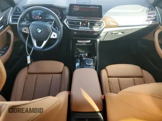 2024 BMW X3 sDrive30i z VIN 5UX43DP08R9T39988, wystawiony jako Copart lot #47793865 z przebiegiem 19 067 mil mil oraz Szkody całkowita. Historia ofert i sprzedaży dostępna na DreamBid. Obrazek 8.