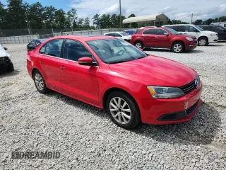 2013 Volkswagen Jetta SE with VIN 3VWDP7AJXDM357179, listed as a Copart auction lot 60118645 with 210,850 mi miles and Clean title. Bid and sale history available at DreamBid. Image 4.