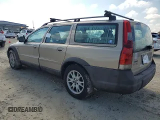 2004 Volvo V70 XC70 with VIN YV1SZ59H841163932, listed as a Copart auction lot 73984504 with 0 mi miles and Non Repairable. Bid and sale history available at carsss.com. Image 2.