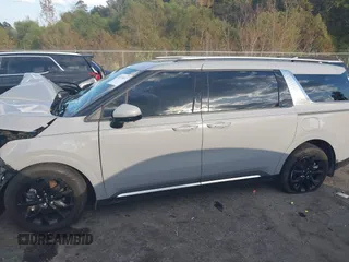 2024 Kia Carnival SX Prestige with VIN KNDNE5H35R6366419, listed as a IAAI auction lot 40725677 with 18,745 mi miles and . Bid and sale history available at DreamBid. Image 14.