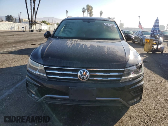 2018 Volkswagen Tiguan SEL with VIN 3VV3B7AX4JM020652, listed as a Copart auction lot 89194375 with 53,285 mi miles and Salvage Title. Bid and sale history available at DreamBid. Image 5.