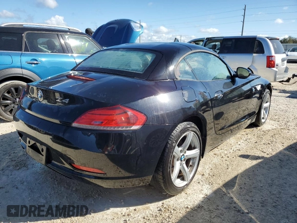 2009 BMW Z4 sDrive30i with VIN WBALM53539E161655, listed as a Copart auction lot 78977474 with 0 mi miles and Salvage Title. Bid and sale history available at carsss.com. Image 3.
