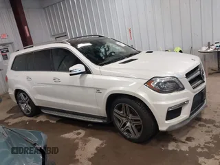 2015 Mercedes-Benz GL-Class GL 63 AMG with VIN 4JGDF7EE8FA448000, listed as a IAAI auction lot 41299617 with 124,456 mi miles. Bid and sale history available at carsss.com. Image 13.