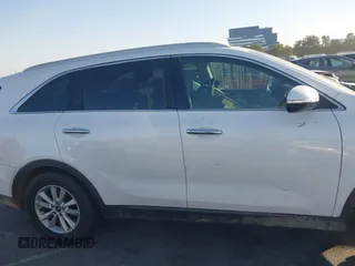 2019 Kia Sorento S V6 with VIN 5XYPG4A57KG532483, listed as a IAAI auction lot 41279048 with 1 mi miles. Bid and sale history available at carsss.com. Image 13.