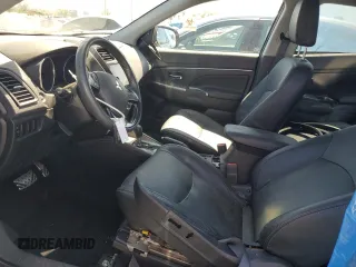 2018 Mitsubishi Outlander SEL z VIN JA4AP4AW8JU024643, wystawiony jako Copart lot #45747595 z przebiegiem Nie podano mil oraz Szkoda całkowita • Salvage title. Historia ofert i sprzedaży dostępna na DreamBid. Obrazek 7.
