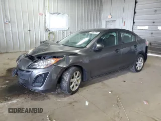 2011 Mazda 3 i Touring z VIN JM1BL1VG1B1463032, wystawiony jako Copart lot #57891395 z przebiegiem 141 707 mil mil oraz Nie do naprawy • Non repairable. Historia ofert i sprzedaży dostępna na DreamBid. Obrazek 1.