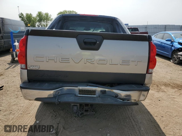 2005 Chevrolet Avalanche Z71 with VIN 3GNEK12Z55G267789, listed as a Copart auction lot 70476584 with 199,006 mi miles and Salvage Title. Bid and sale history available at DreamBid. Image 6.