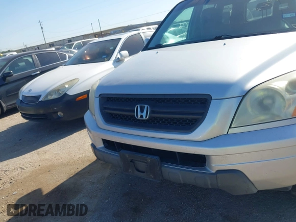 2005 Honda Pilot EX-L with VIN 5FNYF18585B061869, listed as a IAAI auction lot 41982694 with 183,873 mi miles. Bid and sale history available at carsss.com. Image 6.