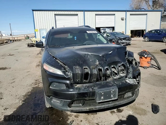 2016 Jeep Cherokee Altitude с VIN 1C4PJLABXGW319670, выставлен на аукционе Copart как лот 46796515 с пробегом 232 346 миль миль и Списание • Salvage title. История ставок и продаж доступна на DreamBid. Изображение 11.