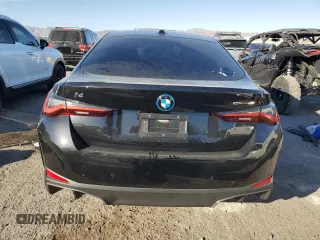 2023 BMW i4 eDrive40 z VIN WBY73AW06PFP48969, wystawiony jako Copart lot #44912315 z przebiegiem 20 828 mil mil oraz Szkody całkowita. Historia ofert i sprzedaży dostępna na DreamBid. Obrazek 6.