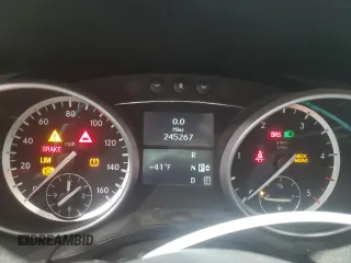 2011 Mercedes-Benz R-Class R 350 BlueTEC with VIN 4JGCB2FE9BA127649, listed as a Copart auction lot 43731225 with 245,267 mi miles and Clean Title. Bid and sale history available at carsss.com. Image 9.