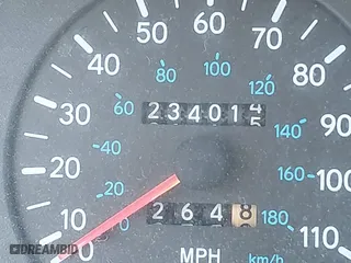 1997 Geo Prizm with VIN 1Y1SK5265VZ460271, listed as a IAAI auction lot 41185903 with 234,015 mi miles. Bid and sale history available at carsss.com. Image 7.