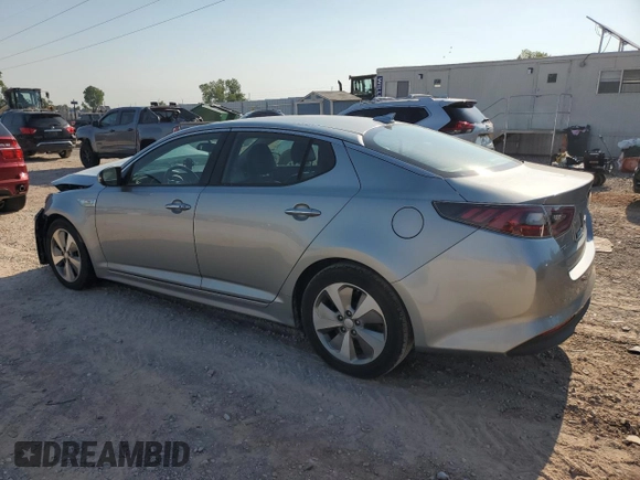2015 Kia Optima EX with VIN KNAGN4ADXF5082191, listed as a Copart auction lot 62502704 with 120,657 mi miles and Salvage Title. Bid and sale history available at DreamBid. Image 2.