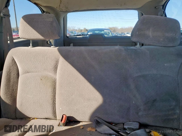 2003 Chrysler Town & Country LX with VIN 2C4GP443X3R270921, listed as a Copart auction lot 47283055 with 304,023 mi miles and Salvage title. Bid and sale history available at DreamBid. Image 10.