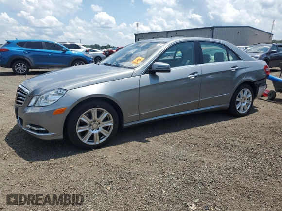 2013 Mercedes-Benz E 350 Luxury with VIN WDDHF8JBXDA721657, listed as a Copart auction lot 63260475 with 49,357 mi miles and Salvage title. Bid and sale history available at DreamBid. Image 1.