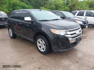 2013 Ford Edge SE with VIN 2FMDK4GC2DBA68769, listed as a IAAI auction lot 41960765 with 111,699 mi miles. Bid and sale history available at carsss.com. Image 1.