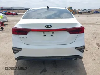 2021 Kia Forte LXS с VIN 3KPF24AD5ME378373, выставлен на аукционе IAAI как лот 42117497 с пробегом 66 934 миль миль и . История ставок и продаж доступна на DreamBid. Изображение 16.