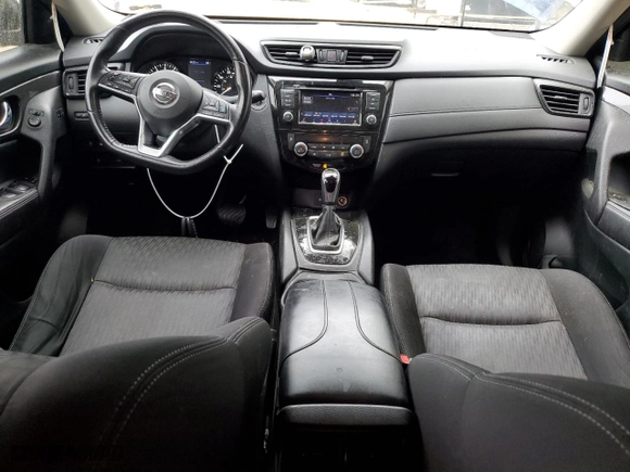 2019 Nissan Rogue SV with VIN JN8AT2MTXKW262785, listed as a Copart auction lot 51082715 with 70,189 mi miles and Salvage Title. Bid and sale history available at carsss.com. Image 8.