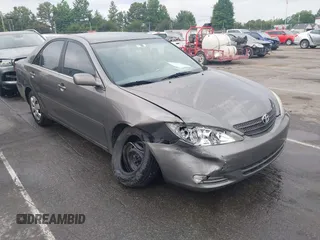 2004 Toyota Camry LE with VIN 4T1BE32K44U853232, listed as a IAAI auction lot 42633924 with 152,599 mi miles and . Bid and sale history available at DreamBid. Image 1.