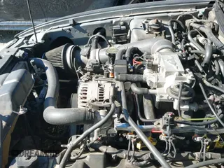 2003 Ford Mustang GT Deluxe z VIN 1FAFP42X93F328242, wystawiony jako IAAI lot #43351067 z przebiegiem 158 661 mil mil oraz . Historia ofert i sprzedaży dostępna na DreamBid. Obrazek 12.