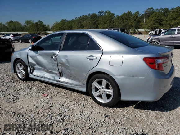 2013 Toyota Camry L with VIN 4T1BF1FK4DU641152, listed as a Copart auction lot 49904965 with 174,677 mi miles and Salvage Title. Bid and sale history available at DreamBid. Image 2.