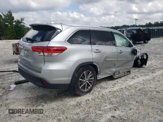2017 Toyota Highlander XLE с VIN 5TDJZRFHXHS464966, выставлен на аукционе Copart как лот 64739515 с пробегом 115 053 миль миль и Списание • Salvage title. История ставок и продаж доступна на DreamBid. Изображение 3.