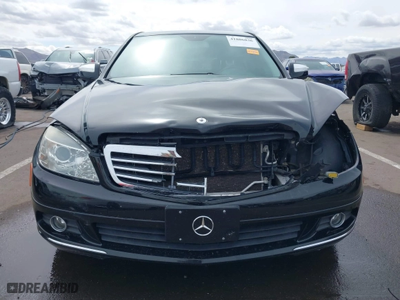 2009 Mercedes-Benz C-Class 3.0L Sport with VIN WDDGF54X29R052892, listed as a IAAI auction lot 41806036 with 91,563 mi miles. Bid and sale history available at carsss.com. Image 13.