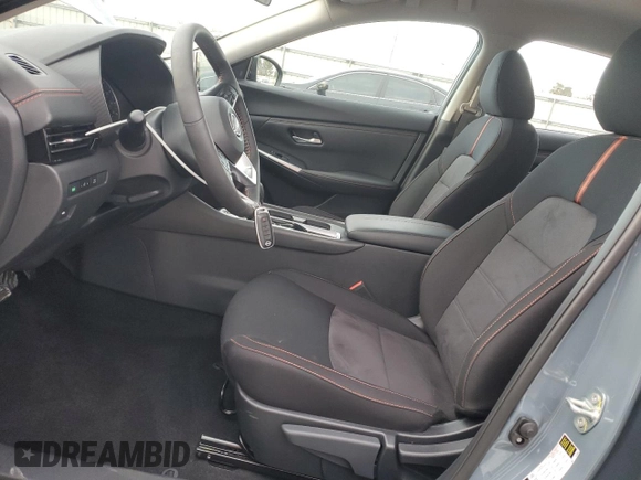 2025 Nissan Sentra SR with VIN 3N1AB8DV3SY246281, listed as a Copart auction lot 42156675 with 668 mi miles and Salvage Title. Bid and sale history available at DreamBid. Image 7.