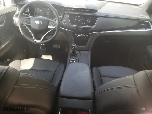 2022 Cadillac XT6 Luxury with VIN 1GYKPAR41NZ163141, listed as a Copart auction lot 59064293 with 10,128 mi miles. Bid and sale history available at carsss.com. Image 8.