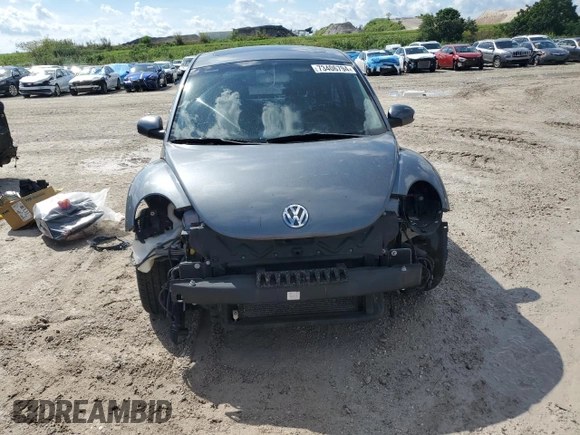2008 Volkswagen New Beetle Coupe S with VIN 3VWRW31CX8M507106, listed as a Copart auction lot 73406794 with 0 mi miles and Salvage Title. Bid and sale history available at carsss.com. Image 5.