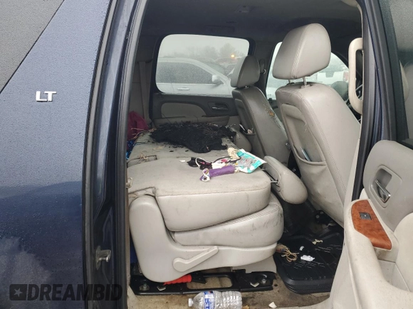 2008 Chevrolet Suburban LT w/2LT with VIN 1GNFK163X8R109074, listed as a Copart auction lot 44274275 with 0 mi miles and Salvage Title. Bid and sale history available at carsss.com. Image 11.