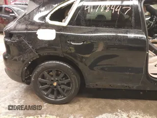 2020 Porsche Cayenne с VIN WP1AA2AY1LDA06726, выставлен на аукционе IAAI как лот 41788447 с пробегом 44 985 миль миль и . История ставок и продаж доступна на DreamBid. Изображение 19.
