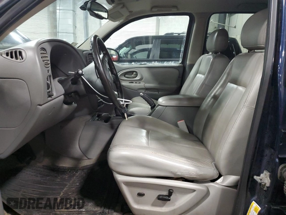 2008 Chevrolet TrailBlazer 1LT with VIN 1GNDT13S982213824, listed as a Copart auction lot 41818795 with 224,163 mi miles and Salvage Title. Bid and sale history available at DreamBid. Image 7.