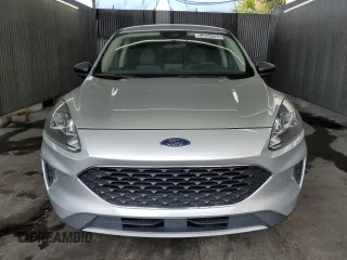 2020 Ford Escape SE with VIN 1FMCU0G66LUA30219, listed as a Copart auction lot 63894995 with 131,860 mi miles and Clean title. Bid and sale history available at DreamBid. Image 5.