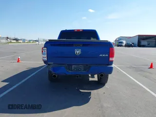 2015 Ram 1500 Express z VIN 1C6RR7KTXFS600736, wystawiony jako IAAI lot #41930522 z przebiegiem 79 805 mil mil oraz . Historia ofert i sprzedaży dostępna na DreamBid. Obrazek 16.