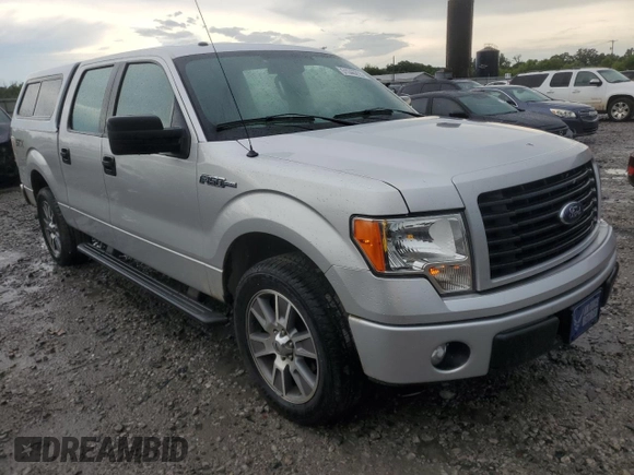 2014 Ford F-150 XL with VIN 1FTFW1CF3EKG56199, listed as a Copart auction lot 61046215 with 107,905 mi miles and Salvage title. Bid and sale history available at DreamBid. Image 4.