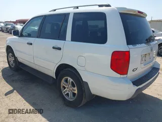 2003 Honda Pilot EX with VIN 2HKYF18583H537259, listed as a IAAI auction lot 42170726 with 319,752 mi miles and . Bid and sale history available at carsss.com. Image 3.