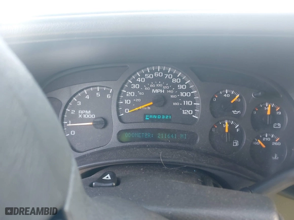 2004 Chevrolet Tahoe LT with VIN 1GNEK13Z74R106289, listed as a IAAI auction lot 41470666 with 211,641 mi miles. Bid and sale history available at carsss.com. Image 7.