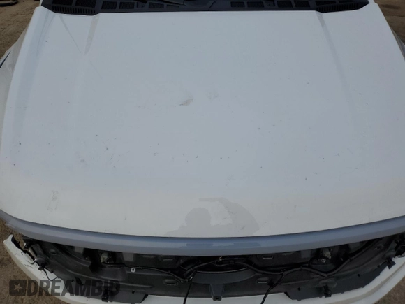 2023 Ford F-150 Lightning Pro z VIN 1FTVW1ELXPWG63466, wystawiony jako Copart lot #43397005 z przebiegiem 8 852 mil mil oraz Szkoda całkowita • Salvage title. Historia ofert i sprzedaży dostępna na DreamBid. Obrazek 11.