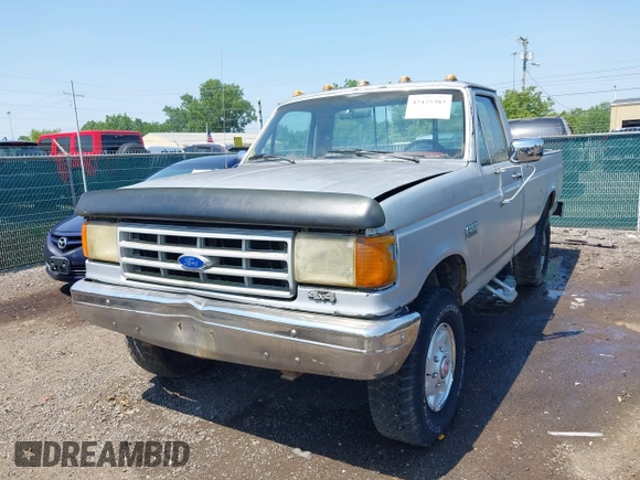 1989 Ford F-250 с VIN 1FTHF26H3KKA46424, выставлен на аукционе IAAI как лот 42475383 с пробегом 20 408 миль миль и . История ставок и продаж доступна на DreamBid. Изображение 6.