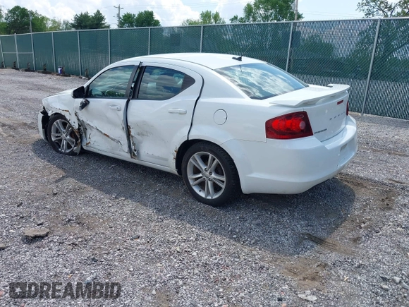 2012 Dodge Avenger SXT with VIN 1C3CDZCB2CN290465, listed as a IAAI auction lot 42082918 with 188,793 mi miles and . Bid and sale history available at carsss.com. Image 3.
