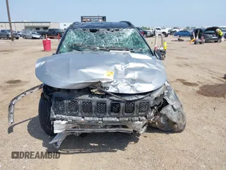 2023 Jeep Compass Latitude z VIN 3C4NJDBN4PT503269, wystawiony jako IAAI lot #41912204 z przebiegiem Nie podano mil oraz . Historia ofert i sprzedaży dostępna na DreamBid. Obrazek 11.