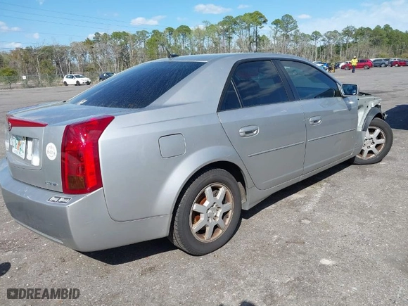 2007 Cadillac CTS with VIN 1G6DM57T570124605, listed as a IAAI auction lot 41792269 with 165,506 mi miles. Bid and sale history available at carsss.com. Image 4.
