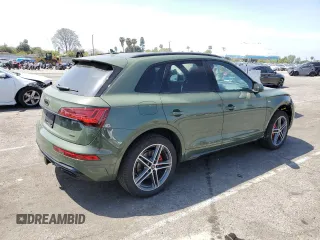 2024 Audi Q5 S line Premium Plus с VIN WA1E2AFY5R2086601, выставлен на аукционе Copart как лот 53965715 с пробегом 5 844 миль миль и Списание • Salvage title. История ставок и продаж доступна на DreamBid. Изображение 3.