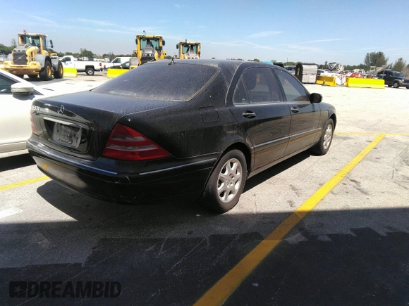2002 Mercedes-Benz S-Class 4.3L with VIN WDBNG70JX2A231244, listed as a IAAI auction lot 41533814 with 103,215 mi miles. Bid and sale history available at carsss.com. Image 4.