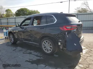 2022 BMW X5 xDrive40i with VIN 5UXCR6C01N9L67332, listed as a Copart auction lot 53049685 with 55,694 mi miles and Salvage Title. Bid and sale history available at carsss.com. Image 2.